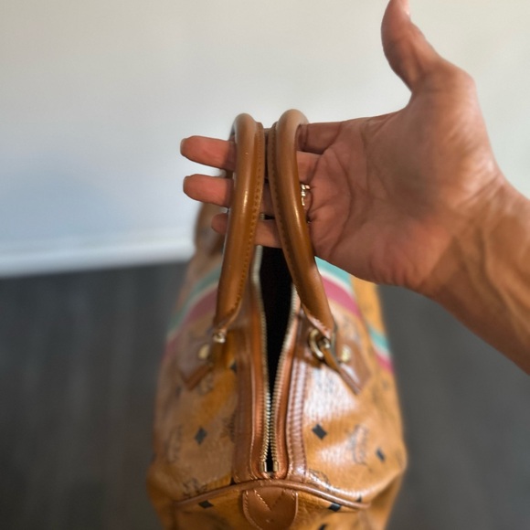 MCM Tan Leather Handbag with Multicolor Stripe - Picture 4 of 8